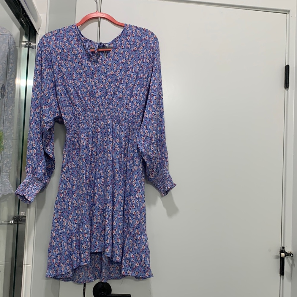 Periwinkle floral long sleeve midi dress